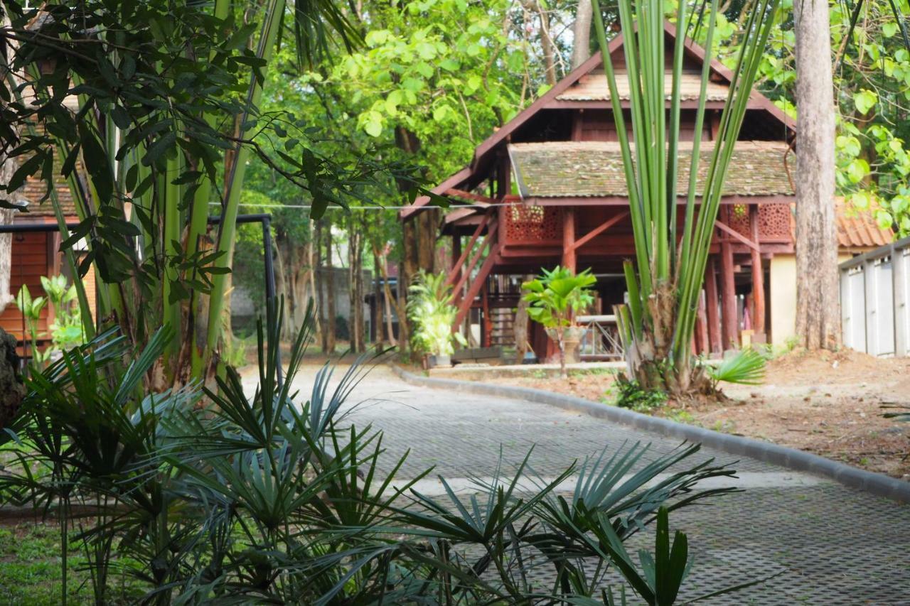 Insight Hostel Chiang Mai Exterior foto