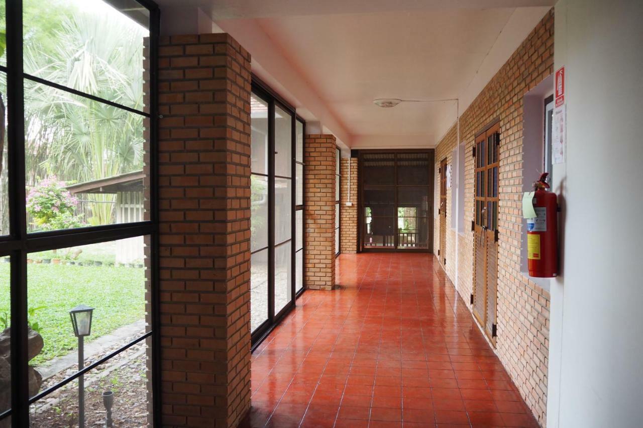 Insight Hostel Chiang Mai Exterior foto