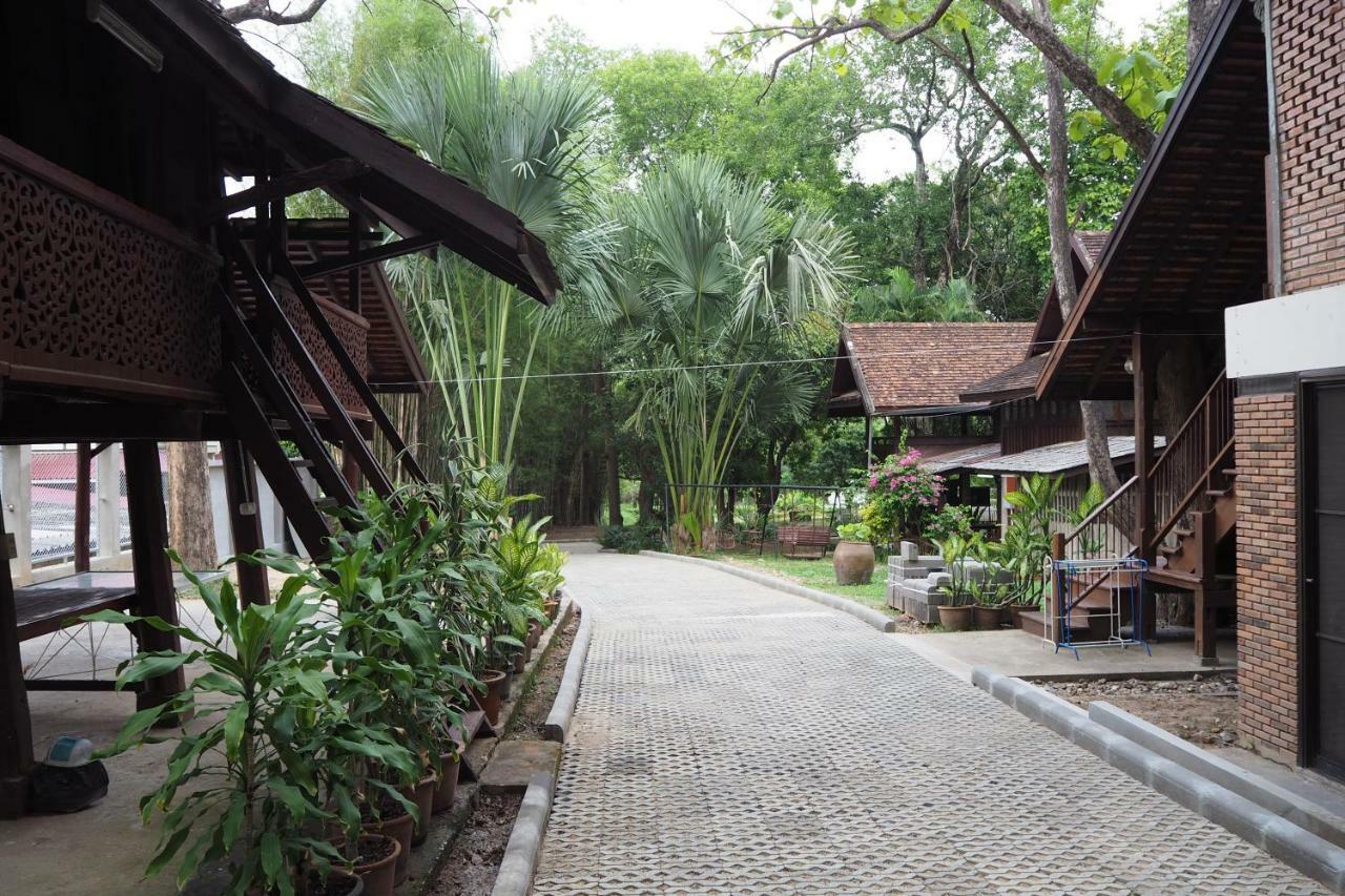 Insight Hostel Chiang Mai Exterior foto